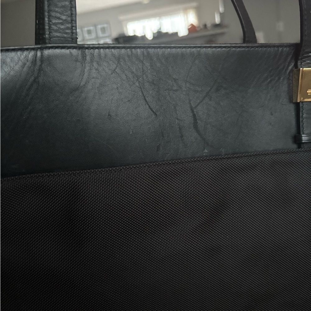 Tumi Larkin Nora Tote - Picture 14 of 15